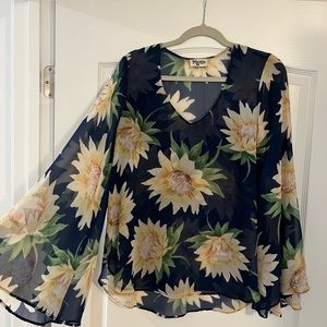 Show Me Your Mumu bell sleeve top